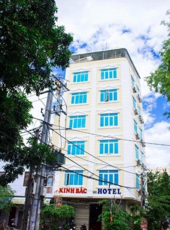 Kinh Bac Hotel Куїнон Екстер'єр фото