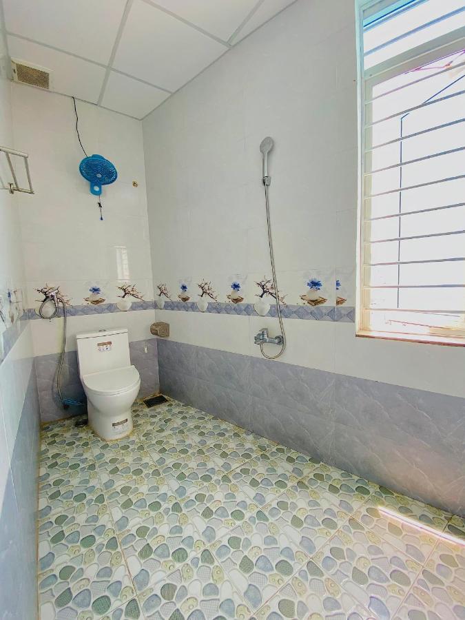 Kinh Bac Hotel Куїнон Екстер'єр фото
