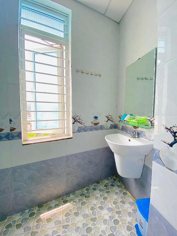 Kinh Bac Hotel Куїнон Екстер'єр фото